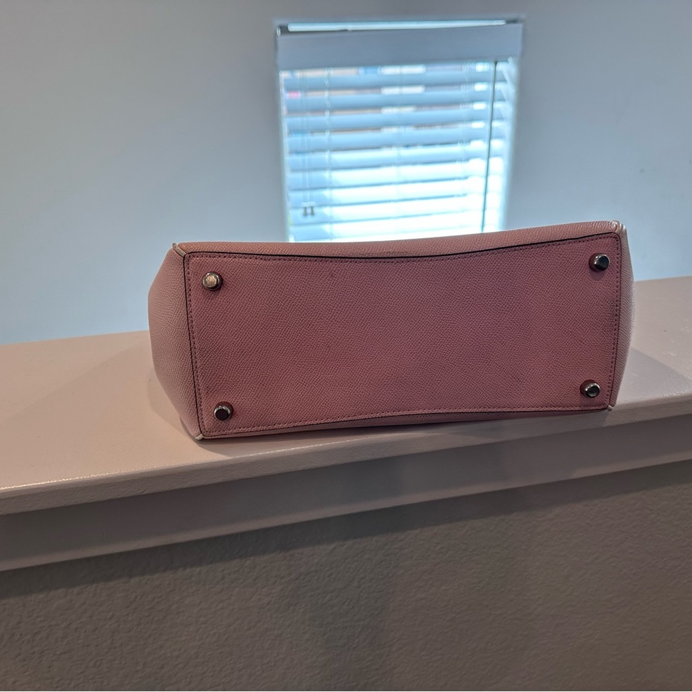 Coach bag *make me an offer!!! - Picture 2 of 10